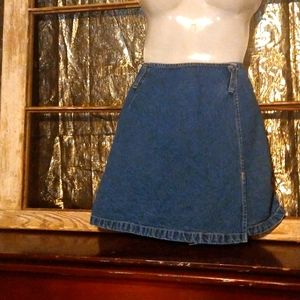 Vintage Forewarned Blue Jean Skort!